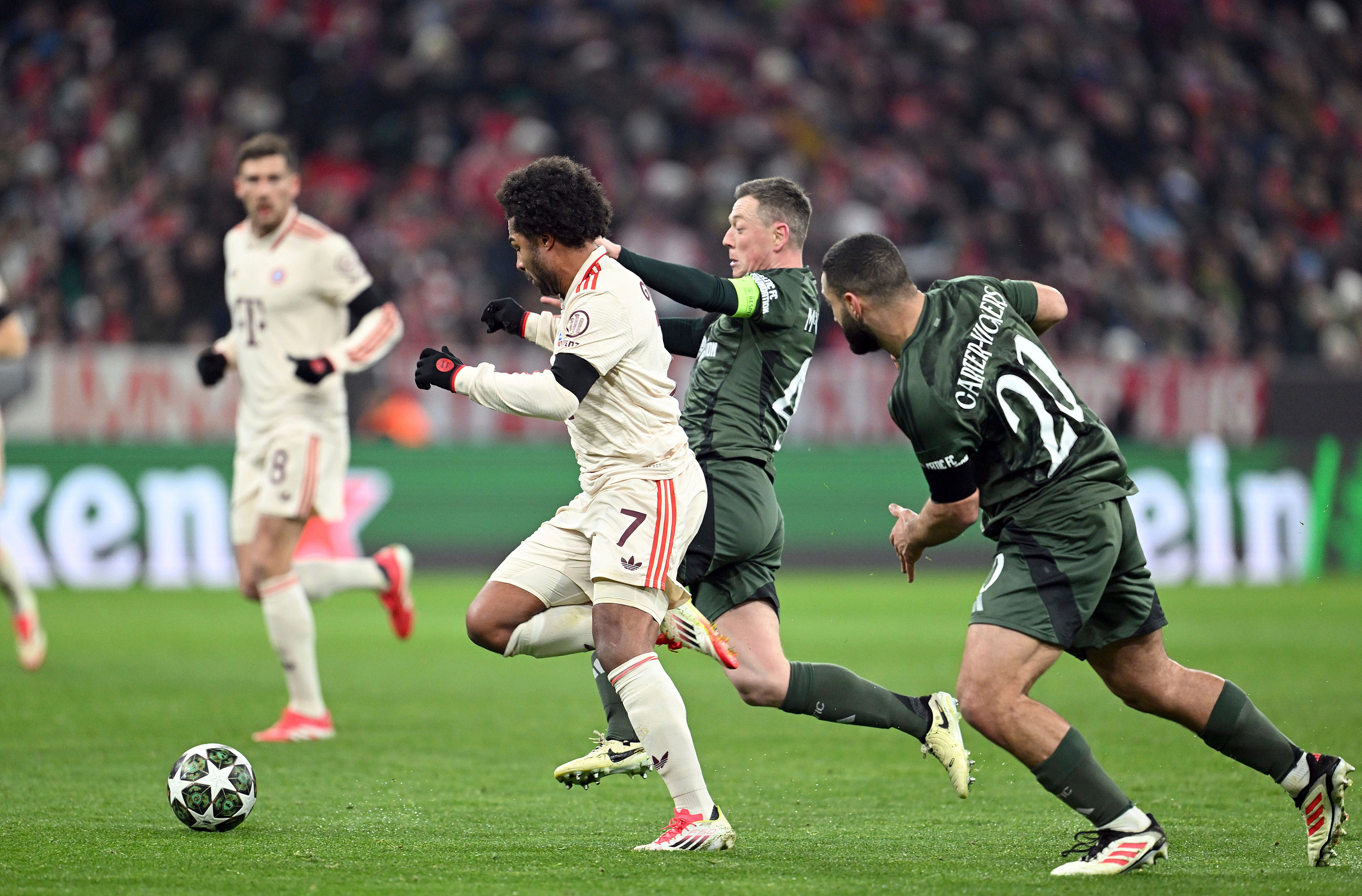 九游体育-集结日突围战来临，阿斯顿维拉围绕欧超杯豪取连胜，气氛紧张，阵容厚度经受考验的简单介绍