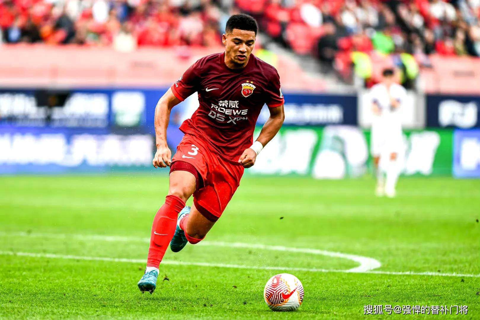 九游娱乐-包含亚冠倒计时，新疆广汇今夜扳平良机，细节引发关注，底气十足，身体对抗强度拉满的词条